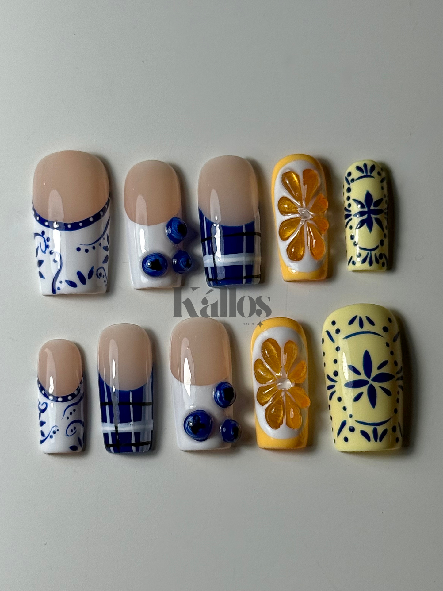 clase azul e naranja